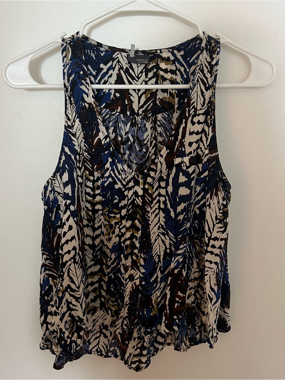 Sparkle & Fade Blue White Brown Printed High-Low Tank Top